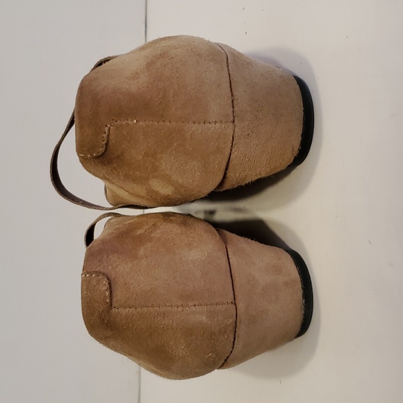 L’Amour Des Pieds Berency Suede Tan Strappy Wedge Size 7.5M - Picture 4 of 9